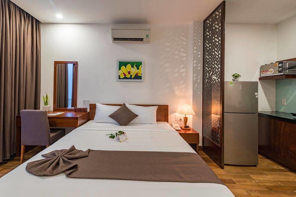 Ocean Flower Hotel Da Nang Exterior photo
