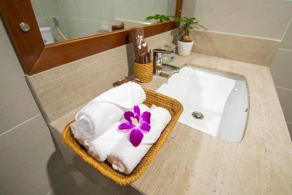 Ocean Flower Hotel Da Nang Exterior photo