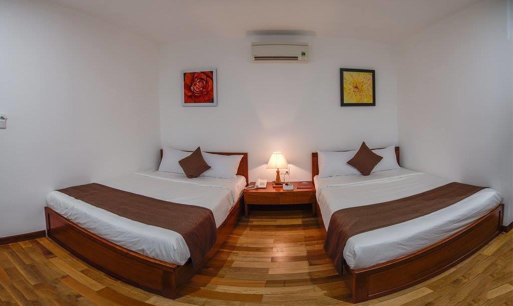 Ocean Flower Hotel Da Nang Exterior photo